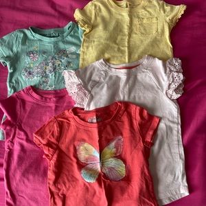 **SOLD** OSHKOSH 3t girl shirts